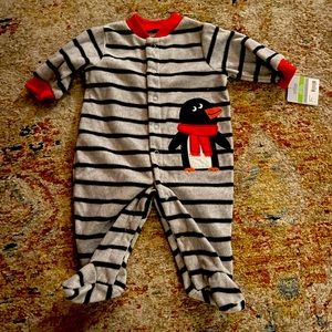 NWT 3M Fuzzy Baby Outfit